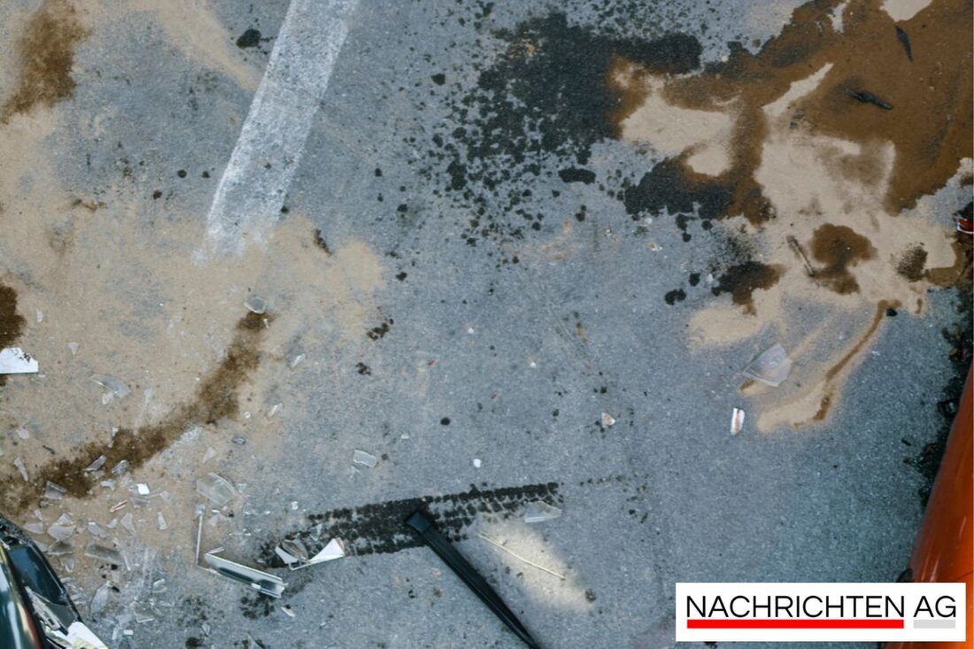 Am 07.06.2025 kam es auf der A57 bei Ehrenfeld zu einem schweren Unfall, der die Autobahn für mehrere Stunden sperrte.