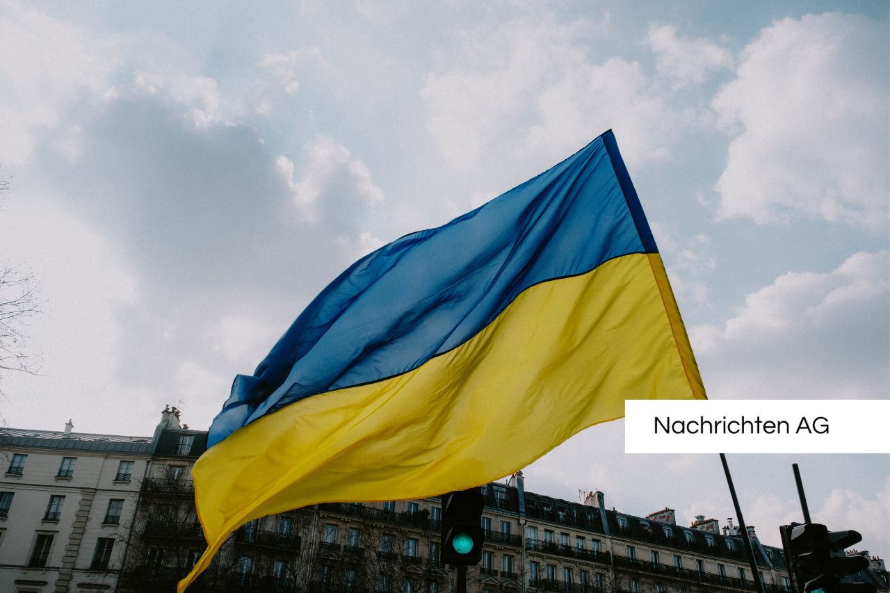 Gedenken in Nümbrecht: Sechs Stolpersteine für jüdische Familien verlegt