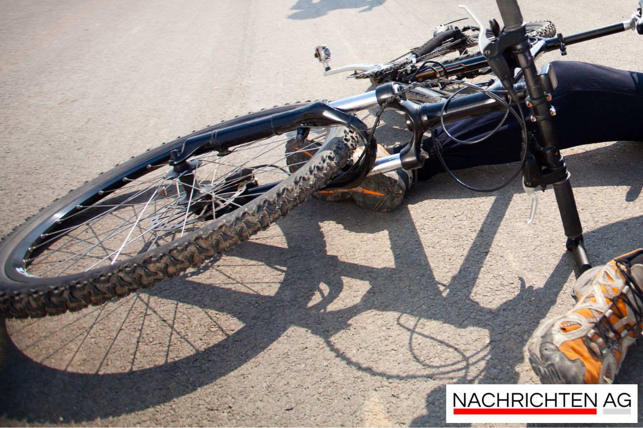 Schock in Köln-Sülz: Autofahrer flieht nach schwerem Unfall mit Radfahrerin!