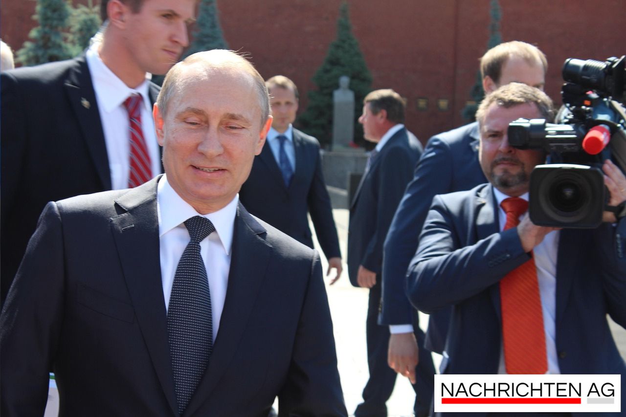 Demokratie hautnah: Annette Frier begeistert Schüler mit Theaterstück